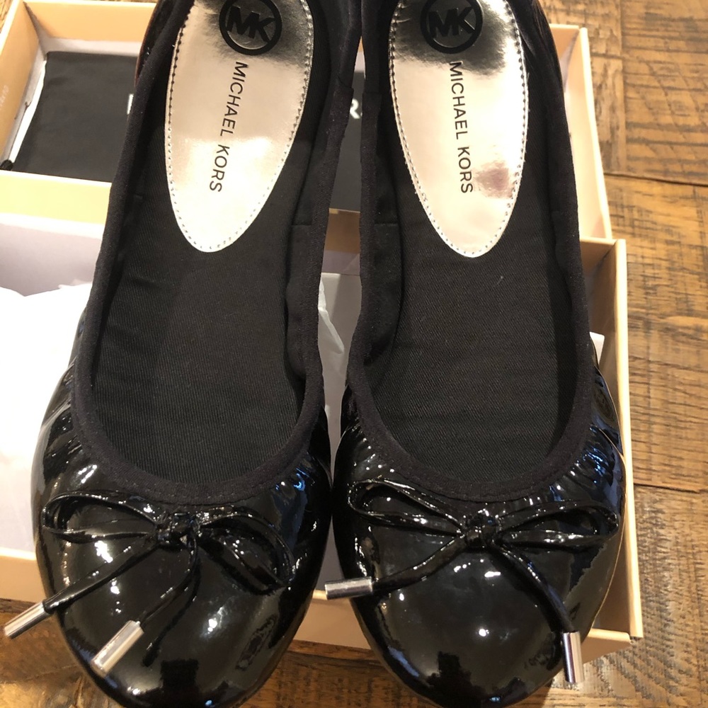 Michael Kors City Ballet Black Size 9M